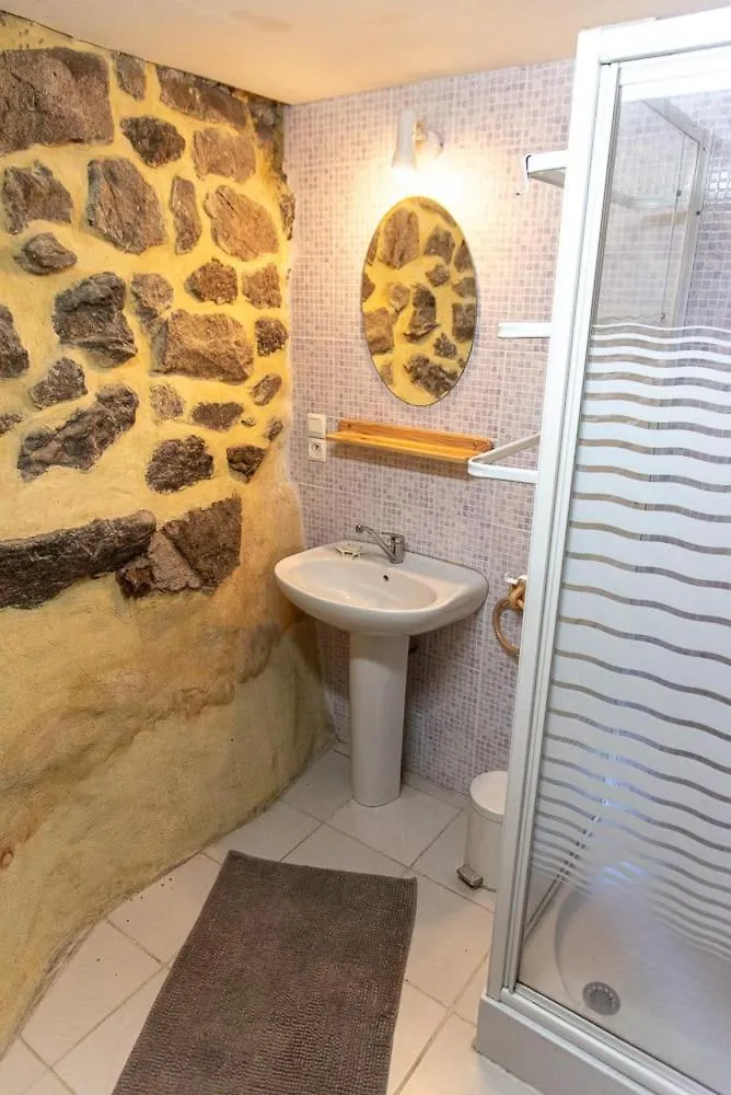 Domaine Des Blaches Villa Desaignes France