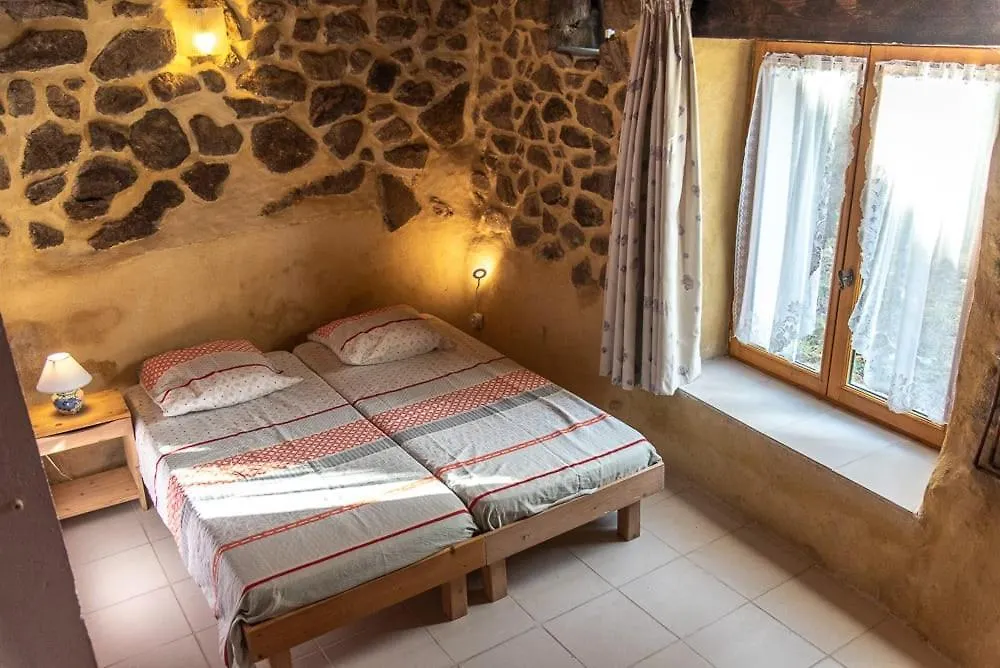 Domaine Des Blaches Desaignes Holiday home