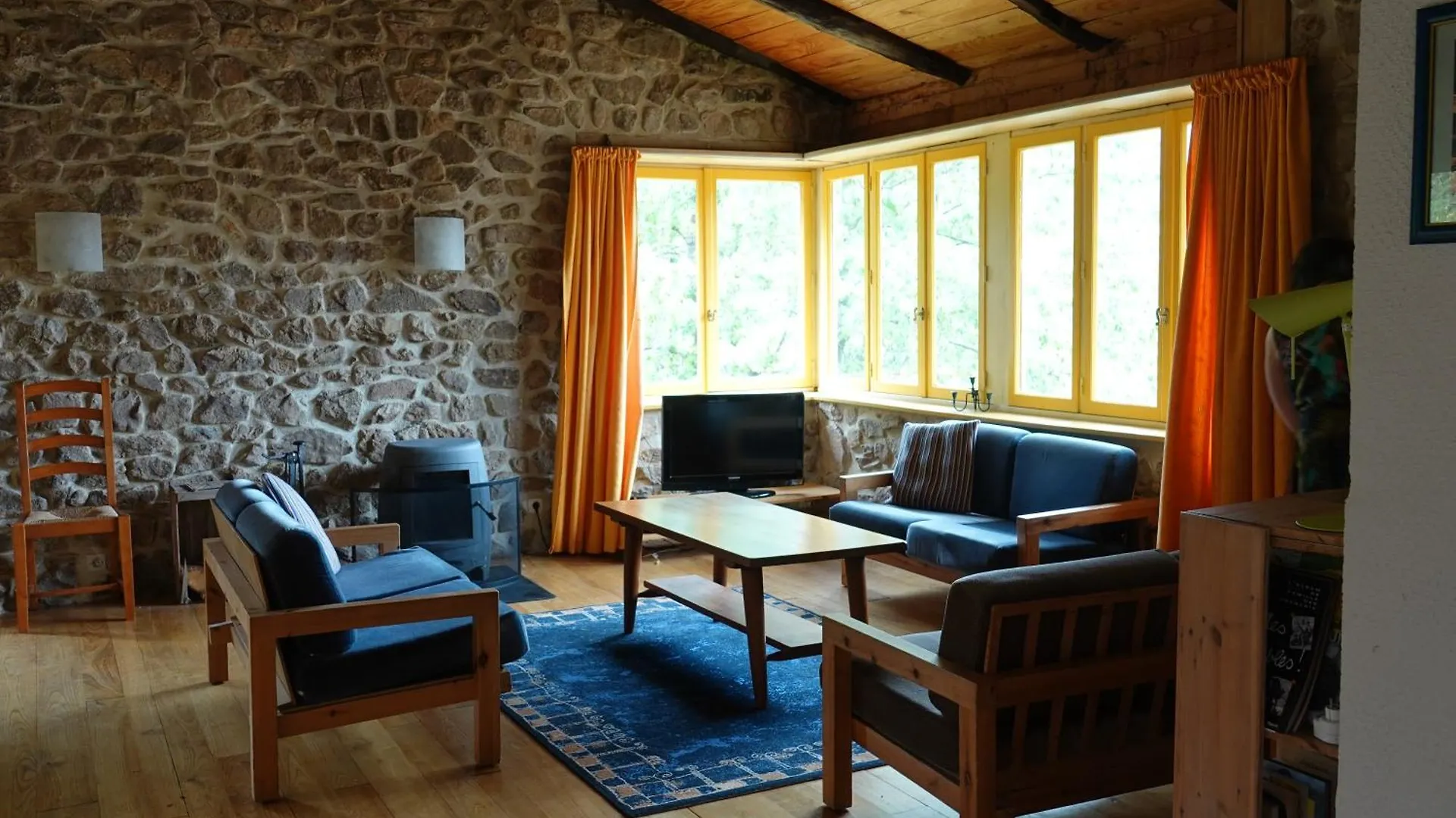 Domaine Des Blaches Villa Desaignes Holiday home